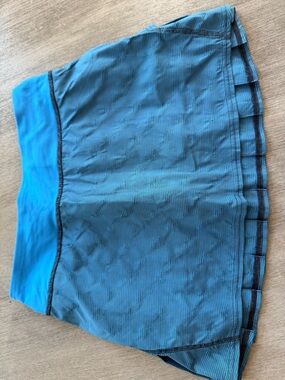 lululemon athletica blue athletic skirt